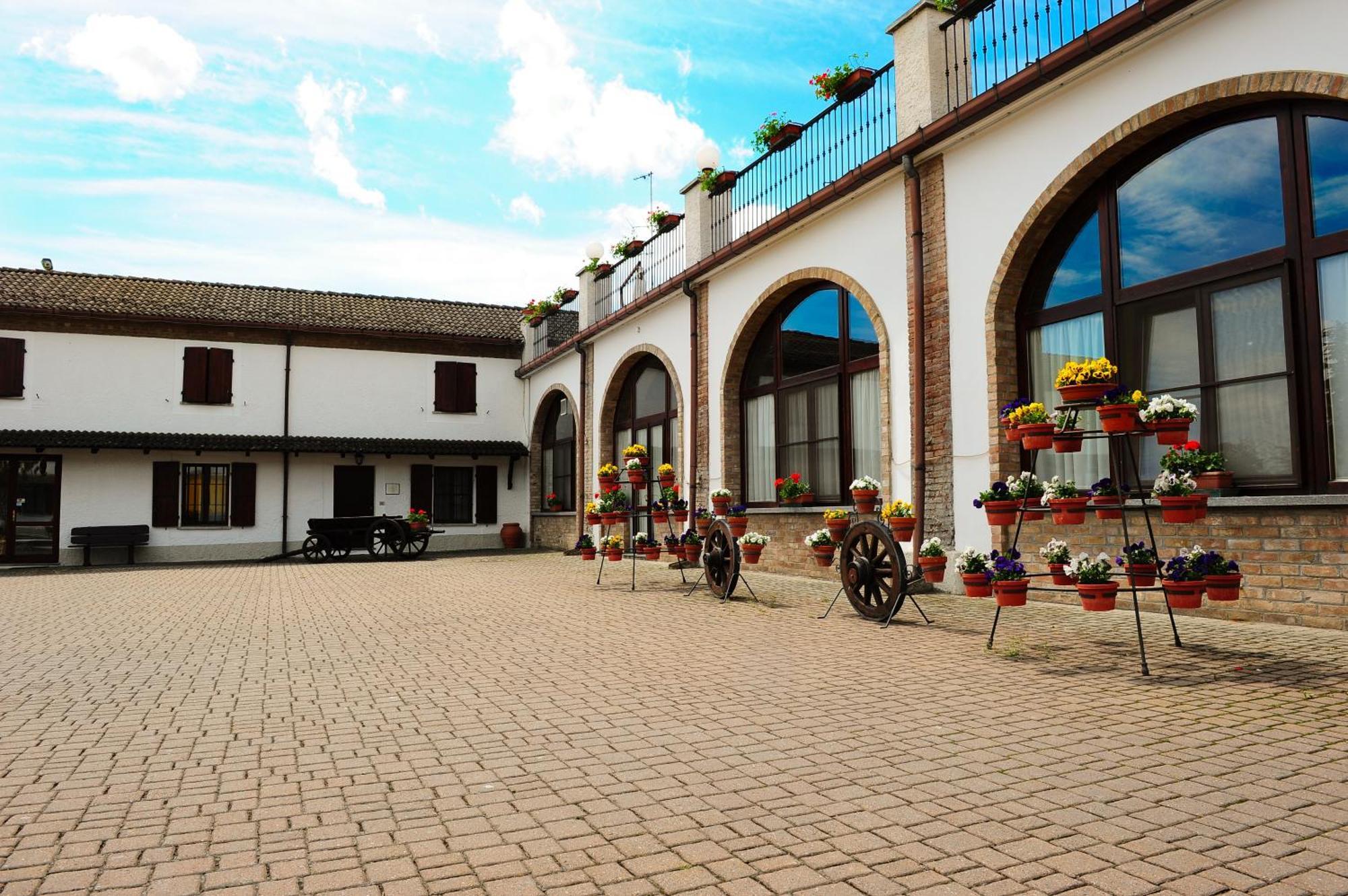 Il Carrettino Country Hotel Tortona Zewnętrze zdjęcie